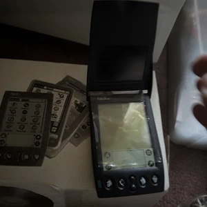 PALM IIIxe PDA , Cradle, VERY GOOD **UNTESTED** - Zdjęcie 1 z 4