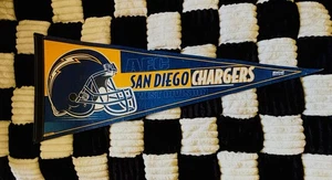Vintage San Diego Chargers Full Size Felt Pennant NFL Football 80s 90s 😎 - Picture 1 of 3