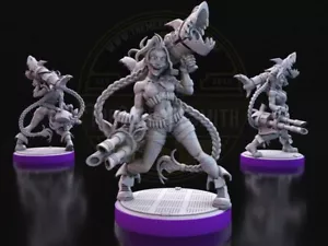 The Maniacal Gunslinger – Miniature Inspired by Jinx - Picture 1 of 2