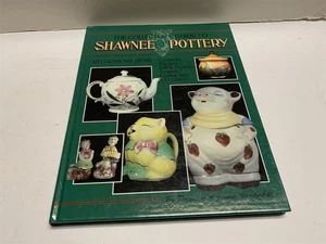 Identification Collectors Guide to Shawnee Pottery by Janice & Duane Vanderbilt - Bild 1 von 5