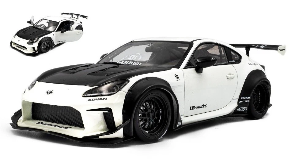 MODELLINO AUTO STATICO SOLIDO TOYOTA GR86 LBWK BODY KIT COUPE 2024 BIANCO 1/18 - Immagine 1 di 1