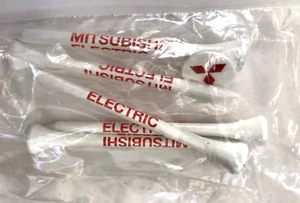 Mitsubishi Electric Golf 2 Bolas Marcador 5 Camiseta Nuevo Promo Publicidad - Imagen 1 de 3