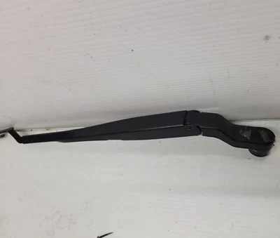 2013-2018 Cadillac ATS Passenger Wiper Arm Oem - Image 1 of 4