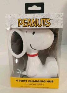 Peanuts Snoopy 4 Port Charging Hub - 3 USB-A & 1 USB- C - New In Box - Picture 1 of 8