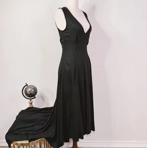 Ann Demeulemeester schwarzes Infinity Kleid neu mit Etikett roher Saum Avantgarde 36 - Bild 1 von 13