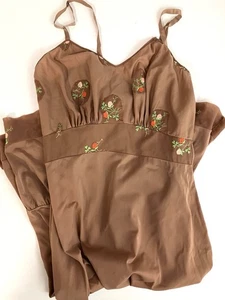 Vintage Faerie Surelock Women's Nightgowns/Sleepwear 1950's Size 34 Brown FLAWED - Picture 1 of 16