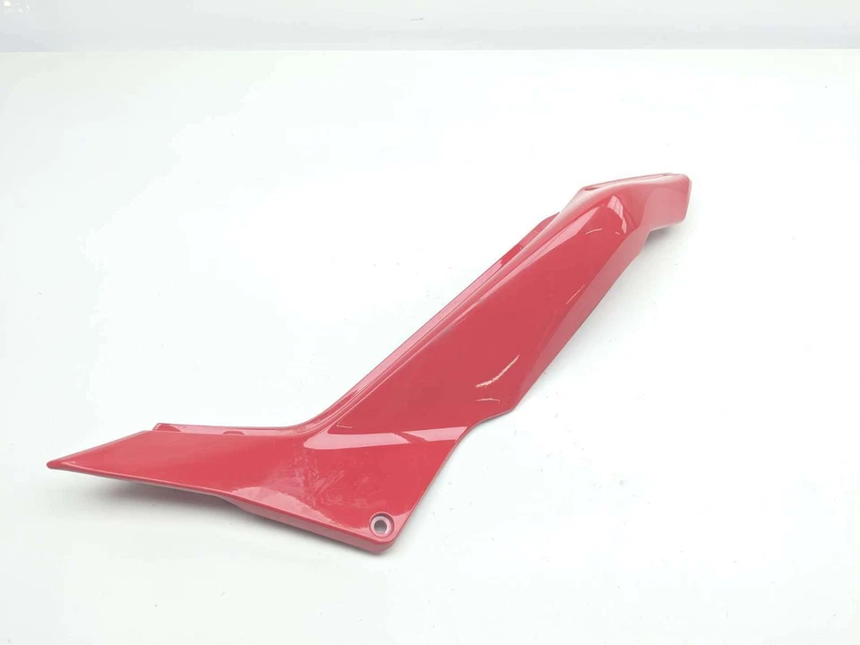 14 Carenado trasero izquierdo Ducati Multistrada 1200 plástico 48231631A Foto 1 de 4