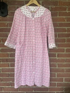 Vintage Dan Ellen Flannel Snap Duster House Coat Pink Floral Size M 100 Cotton - Picture 1 of 13