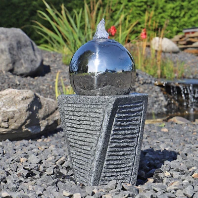 Granit Gartenbrunnen mit Edelstahl Kugel LED Stein Wasserspiel Garten Brunnen - Bild 1 von 4