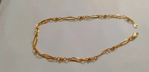 AU 14k Yellow Gold  link Chain Bracelet/ Anklet 9 1/2” Long ((686)) - Picture 1 of 4