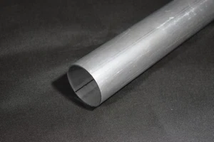 Tubo de escape de acero dulce 57 mm 3 x 2000 mm comercio stock limitado - Imagen 1 de 1