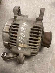 Alternator JEEP GRAND CHEROKEE 99 00 01 02 03 04 - Bild 1 von 3