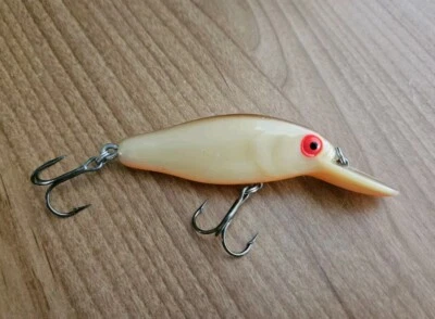 Vintage Bomber Smilin' Minnow 3" Screwtail Crankbait - Bone - Image 1 of 3