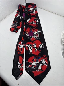 Vintage 1995 Looney Tunes Mania Pepe Le Pew Skunks Hearts Penelope Tie - Picture 1 of 2