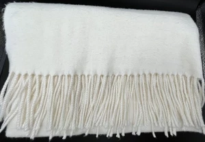 Liz Claiborne Off-White Winter White Wrap/Scarf/Pashmina with Fringe 68"x27.5" - Picture 1 of 5