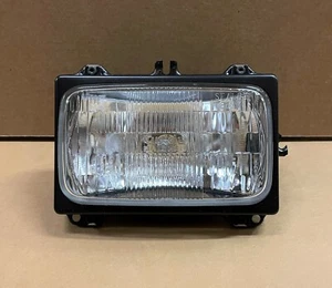 Genuine GM Head Lamp #16503172 - Outer Passenger Side, High beam - Picture 1 of 3