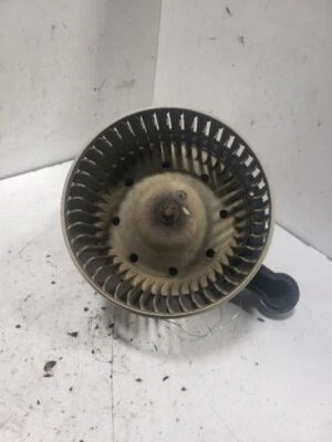 Motor soplador de climatización delantero usado se adapta a: Ford Explorer 2004 4 puertas exc. Sport Trac delantero Foto 1 de 4