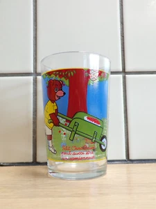 MUSTARD GLASS VMC-VINTAGE-LITTLE BROWN BEAR-1988-wheelbarrow-France - Picture 1 of 2