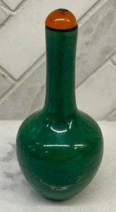Antique Chinese Green Snuff Bottle - Picture 1 of 3