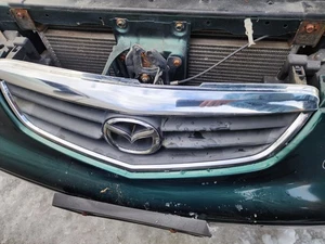 1998-2002 Mazda 626 Front Upper Grill Grille Oem i3771 DG - Picture 1 of 2