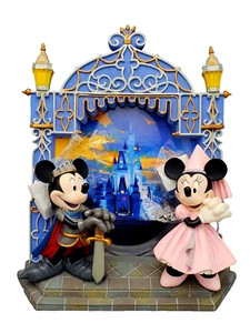 Disney Fantasyland Plate Limited Edition Bradford Exchange Plate 2002 COA - Picture 1 of 9