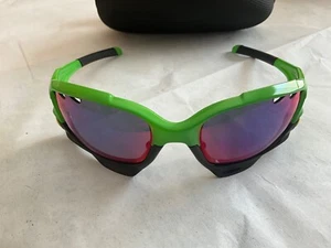 Oakley Jupiter Camo Jawbone Green Positive Red Iridium Lenses 24-255 - Picture 1 of 20