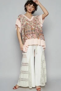POL Clothing Women's Floral Print V-Neck Ruffle Trim Top in Pink - Picture 1 of 5