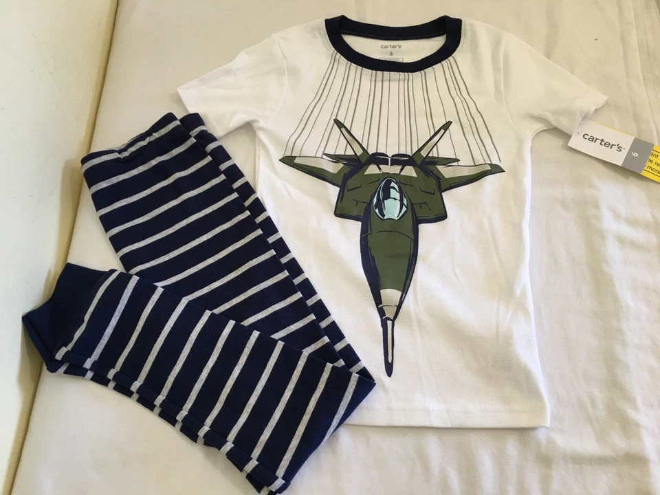 Новый Carter's мальчиков самолеты пижамы комплект плотно прилегает коротким рукавом белый темно-синий полоски - Изображение 1 из 1