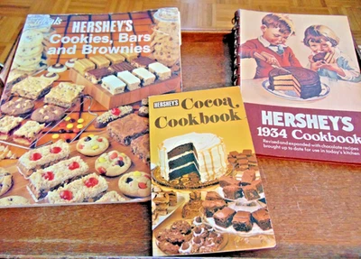 3 HERSHEY'S CHOCOLATE COOK BOOKS BY HERSHEY'S---VINTAGE-COCOA, IDEAL, 1934 REPO - Image 1 of 4