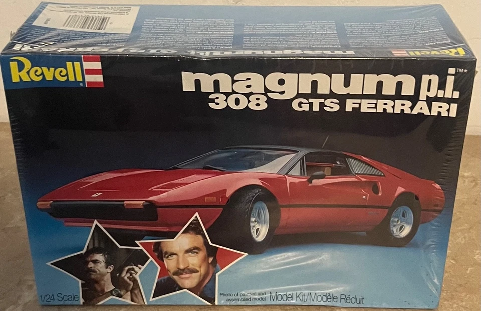 Vintage Original Revell Magnum Pi Ferrari 308 GTS 1/24 Model Kit 1982 as Is