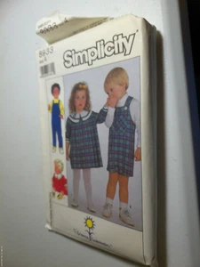 ABITI DA BAMBINA E RAGAZZO MODELLO SEMPLICITY #8933 *FIRENZE EISEMAN* TAGLIA 4 - Foto 1 di 1