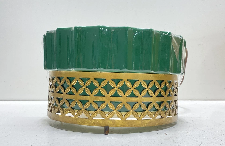 Maddux Vintage Lamp. 6 inch Tall. MCM California Pottery -Accent Lighting - Image 1 of 4