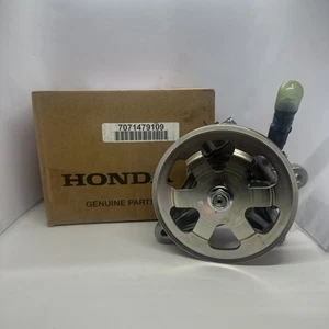 Honda 56100-RN0-A55RM Pump, Power Steering - Picture 1 of 3