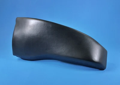 97 98 BMW E36 M3 SEDAN REAR RIGHT SEAT BOLSTER LOAD THROUGH WALKNAPPA LEATHER - Image 1 of 4