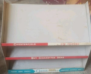 Letrero de vitrina de metal vintage de tienda de cigarrillos Chesterfield 17,5 x 21 x 10 - Imagen 1 de 6