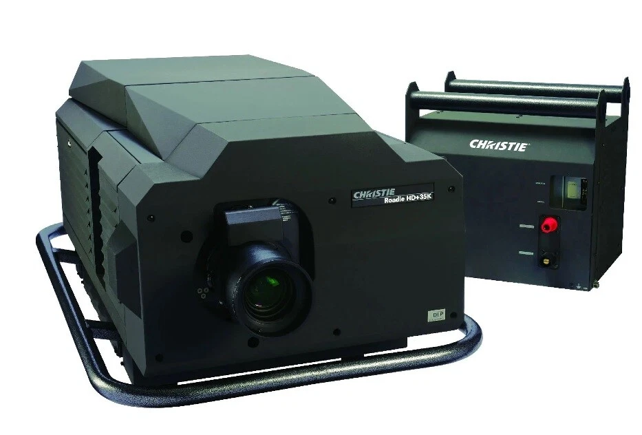 PROYECTOR CHRISTIE ROADIE HD+35K HD35K 1080P HD 35000 LÚMENES, LASTRE 7W, ESTUCHE Foto 1 de 1