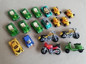 Lotto Sorpresine Kinder Componibili Automobili Auto Moto Anni 2000 - Imagen 1 de 4