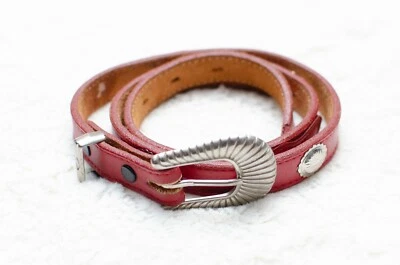 Cinturón de cuero rojo Nocona para mujer con hebilla plateada detalles de caracola estilo occidental talla 23 Foto 1 de 4