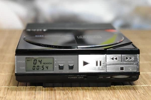 SONY D-50 TOP VINTAGE DISCMAN + AC-D50 POWER SUPPLY. 100 % TESTED. MADE IN JAPAN - Picture 1 of 19
