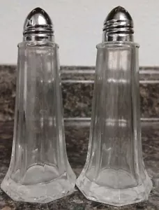 Octagon USA Clear Glass Tall Salt & Pepper Shakers Metal Top Vintage - Picture 1 of 5