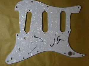 Firmado The Lumineers Wesley Schultz & Jeremiah Fraites Pick Guard Certificado de Autenticidad BAS - Imagen 1 de 8
