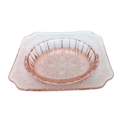Plato de mantequilla vintage de vidrio de la depresión rosa de los años 30 Federal Madrid de 6" cuadrados*solo fondo Foto 1 de 4