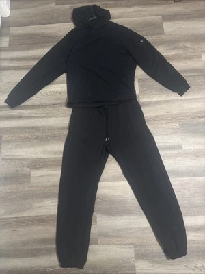 Juego Alo Yoga Hombre Negro Grande Foto 1 de 4