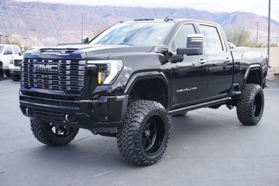 GMC Sierra 3500 Denali Ultimate 2025 Foto 1 de 4