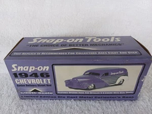 Speccast Snap-On Tools 1946 Chevrolet Street Rod Die Cast Coin Bank scala 1:25 - Foto 1 di 9
