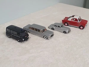 Budgie models, Vitesse, Morris Austin,Leo models, job lot of 4 diecast cars - Picture 1 of 18