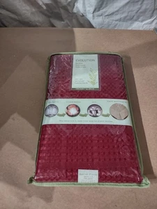 MANTEL A PRUEBA DE DERRAMES EVOLUTION EASY CARE 100% RePET BY LIBOLON 60"X84" Merlot - Imagen 1 de 9
