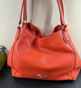 Coach Edie 31 Schultertasche Pebbled Leder Orange - Bild 1 von 9
