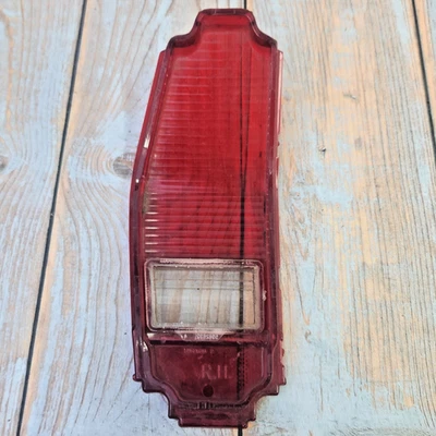 GM 5962664 Fits 1971-1977 Chevrolet Vega Wagon RH Right Tail Light Lens OEM Used - Image 1 of 4