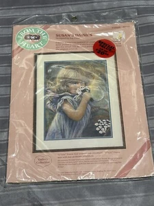 Vintage 1988 DIMENSIONS Susan's Daisies FROM THE HEART Crewel Kit #51021 16"x20" - Picture 1 of 3